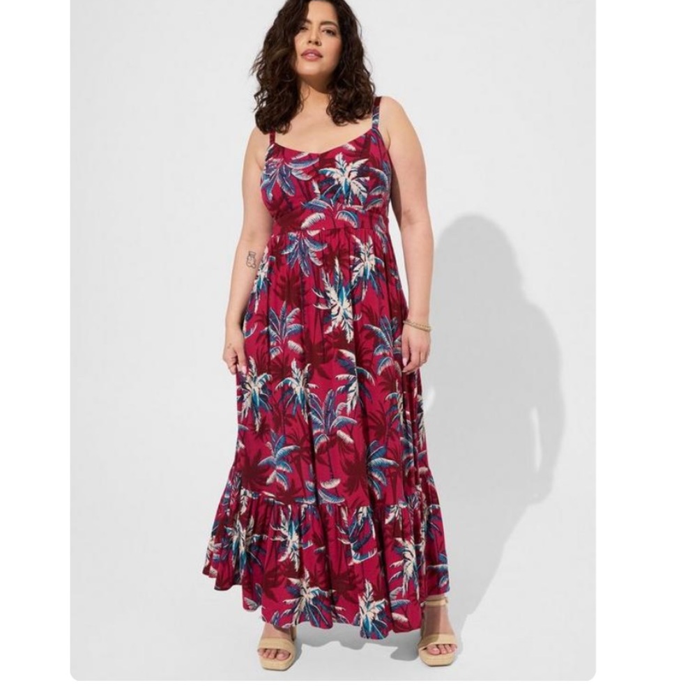 TORRID NWOT Maxi Lenny Tiered Dress